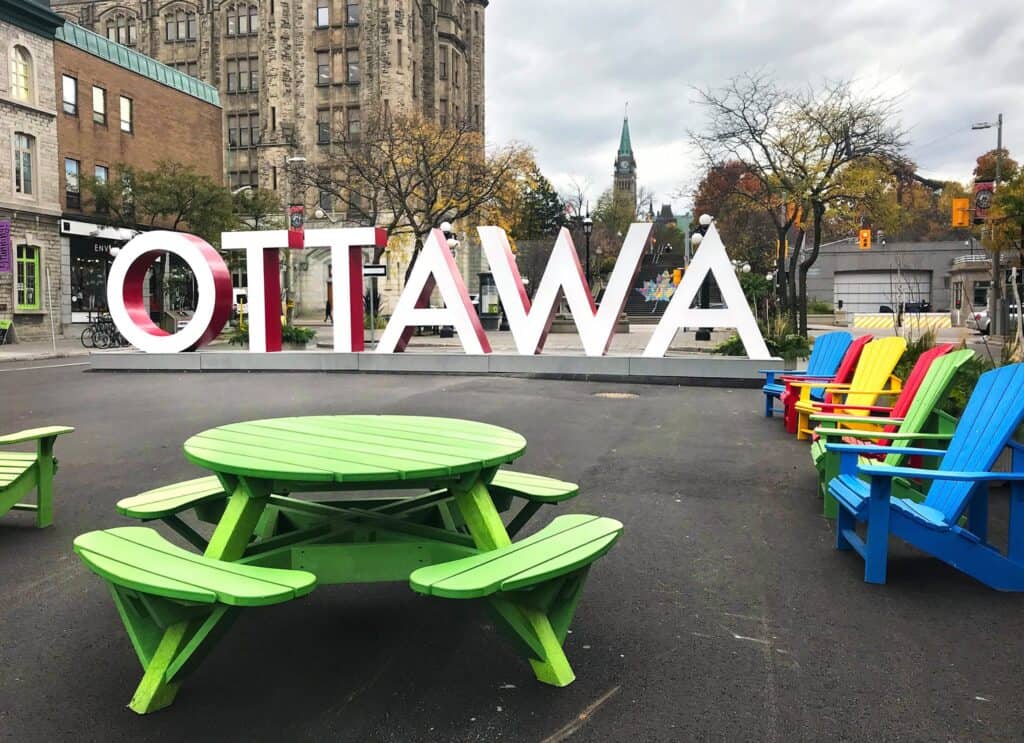 Ottawa sign