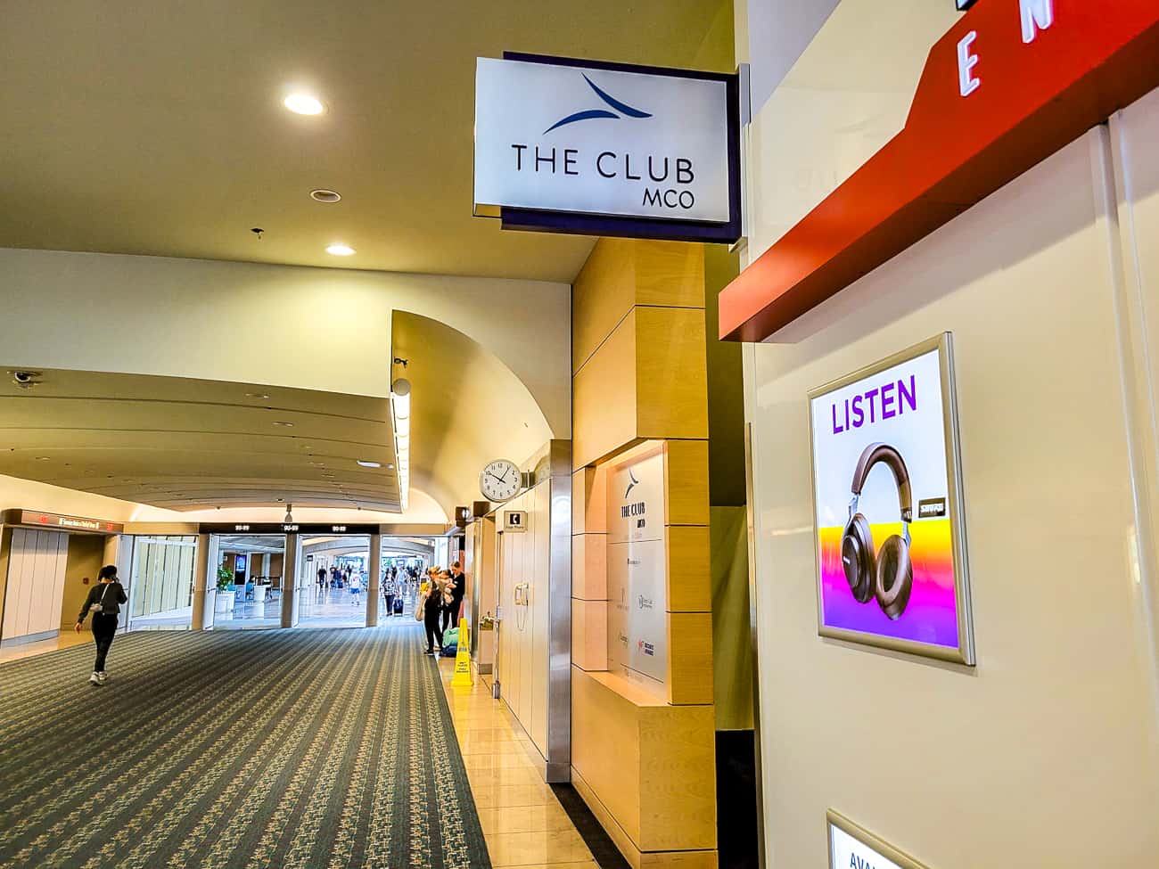 Review The Club MCO Lounge, Terminal B Milesopedia