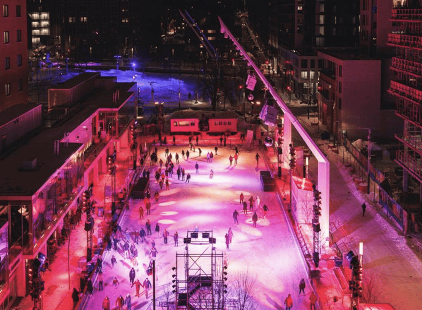 Not-to-be-missed winter activities in Montreal - patinoire-Ulysse Lemerise-Bonjour Quebec