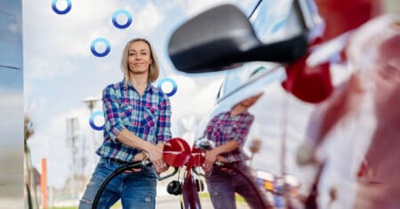 Essence 2400x1260 02