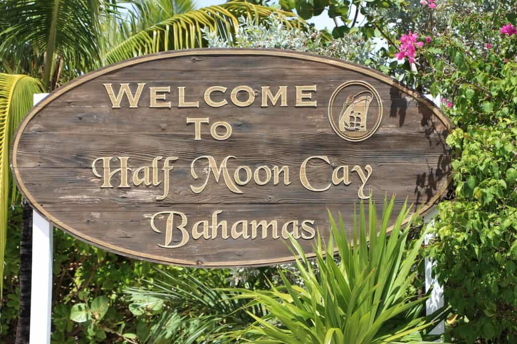 Half moon Cay – Pixabay
