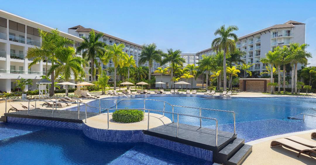 Our Selection of the Best Adults-Only All-Inclusive Resorts - Hideaway at Royalton Blue Waters