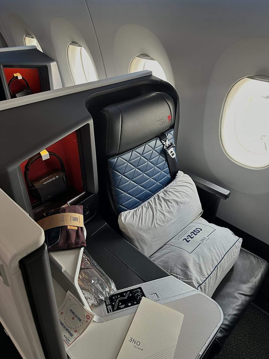 Review Delta A350 Delta One Suite Syd Lax Milesopedia 4418