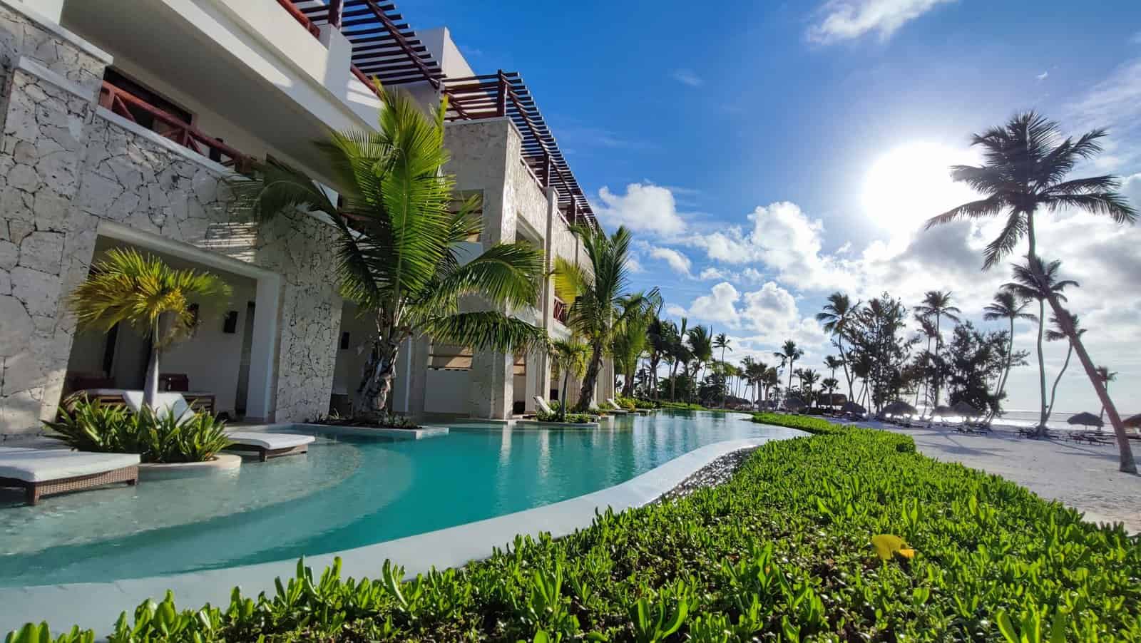 Our Selection of the Best Adults-Only All-Inclusive Resorts - Secrets Cap Cana Resort vue mer