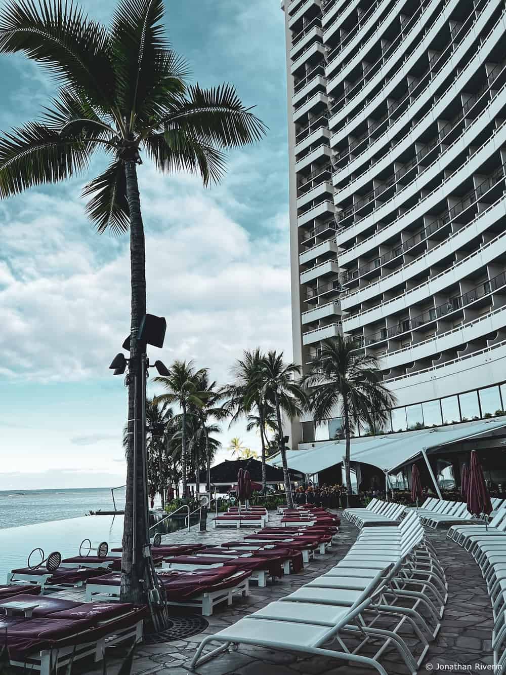 Sheraton Waikiki – Piscine et espaces communs 9