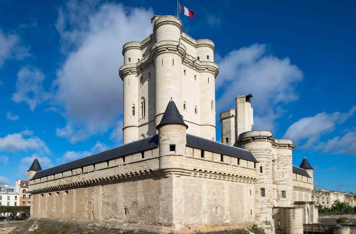 Paris 2024: Exploring France during the Olympic Games - chateau-vincennes-facebook