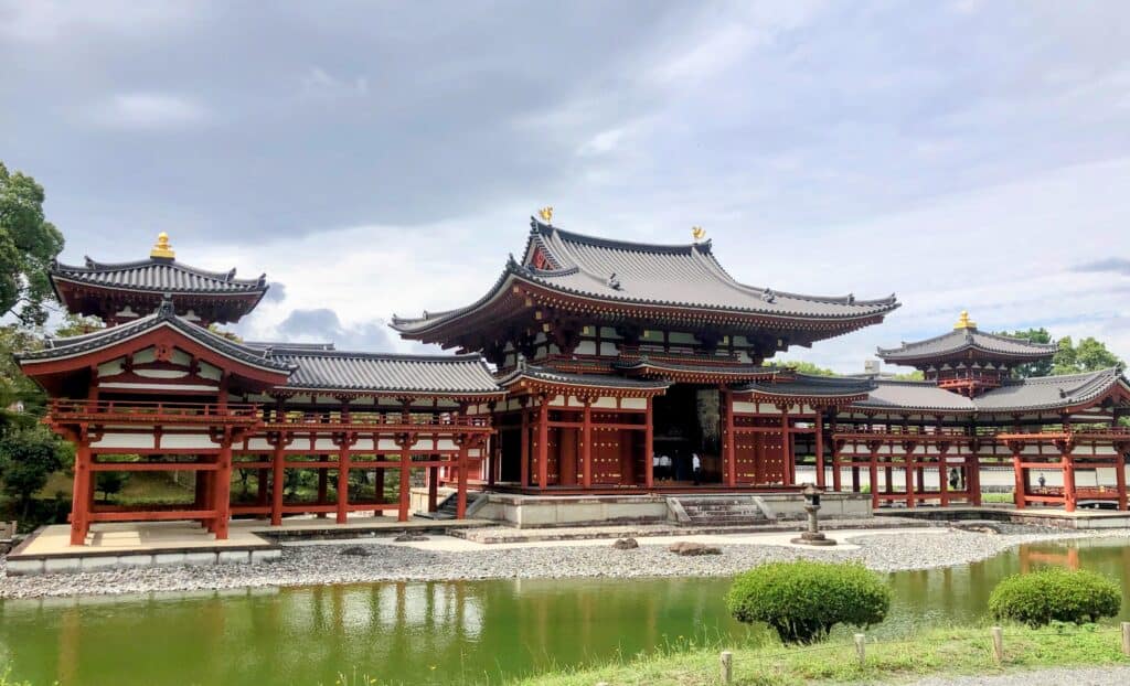 Temple bouddhiste Byodo-in à Uji_Japon