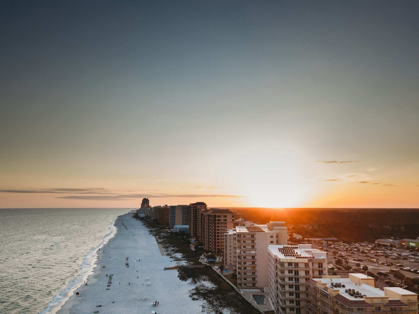 United States: the best tropical destinations - Orange beach-unsplash