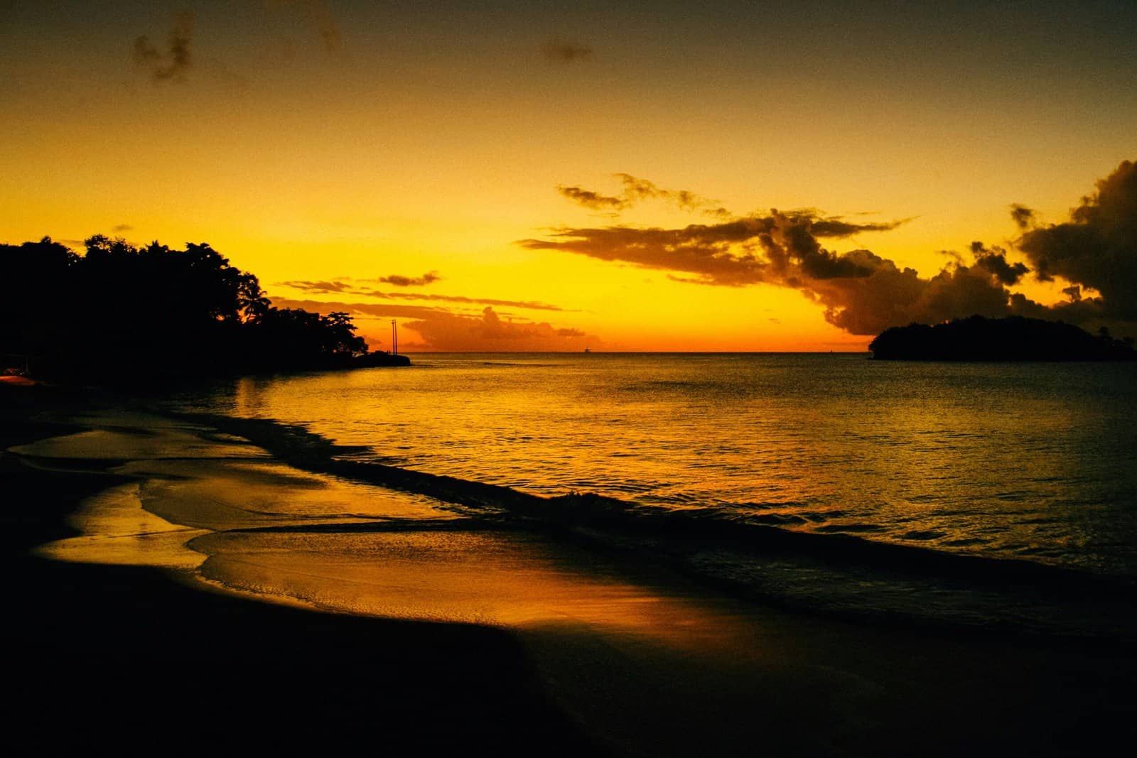 Saint Lucia: discover the best all-inclusives and activities - nickfewings-unsplash