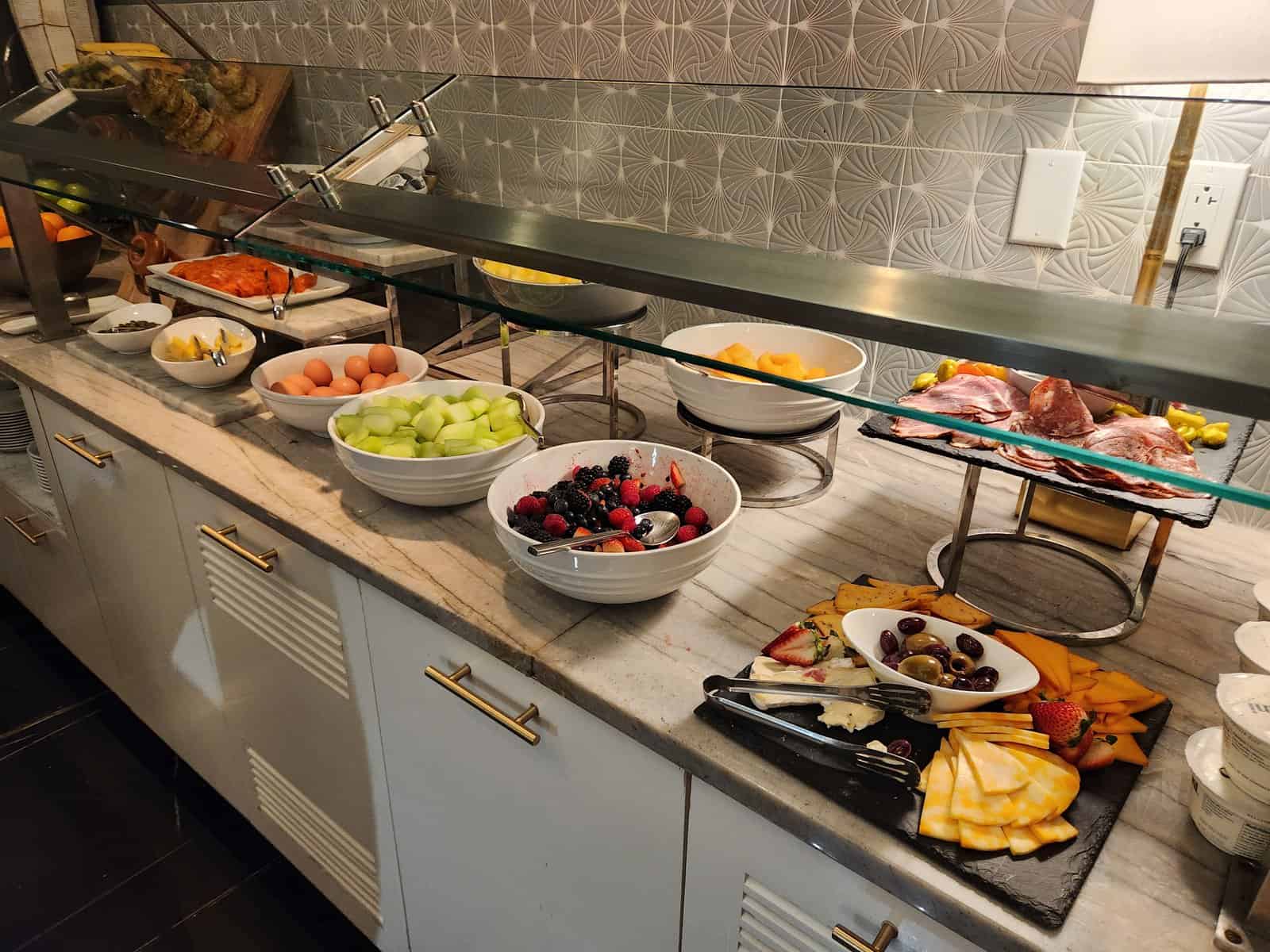 Avis&nbsp;: Conrad New York Midtown | Hilton Honors - Dining 10