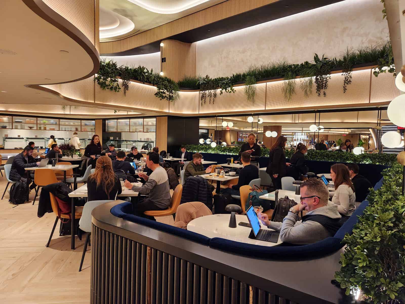 Avis&nbsp;: Chase Sapphire Lounge LaGuardia New York (LGA) - Downstairs -2b