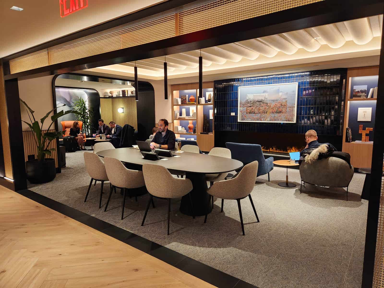 Avis&nbsp;: Chase Sapphire Lounge LaGuardia New York (LGA) - Downstairs -5