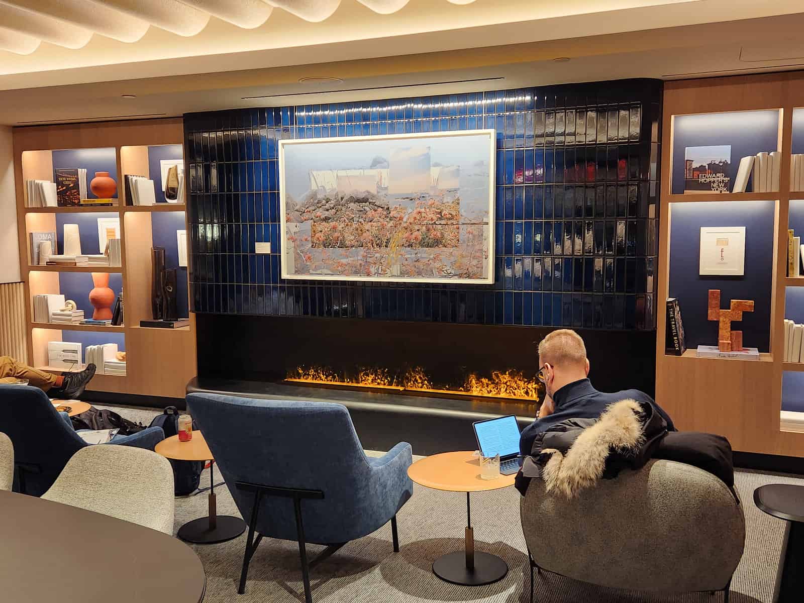 Avis&nbsp;: Chase Sapphire Lounge LaGuardia New York (LGA) - Downstairs -6