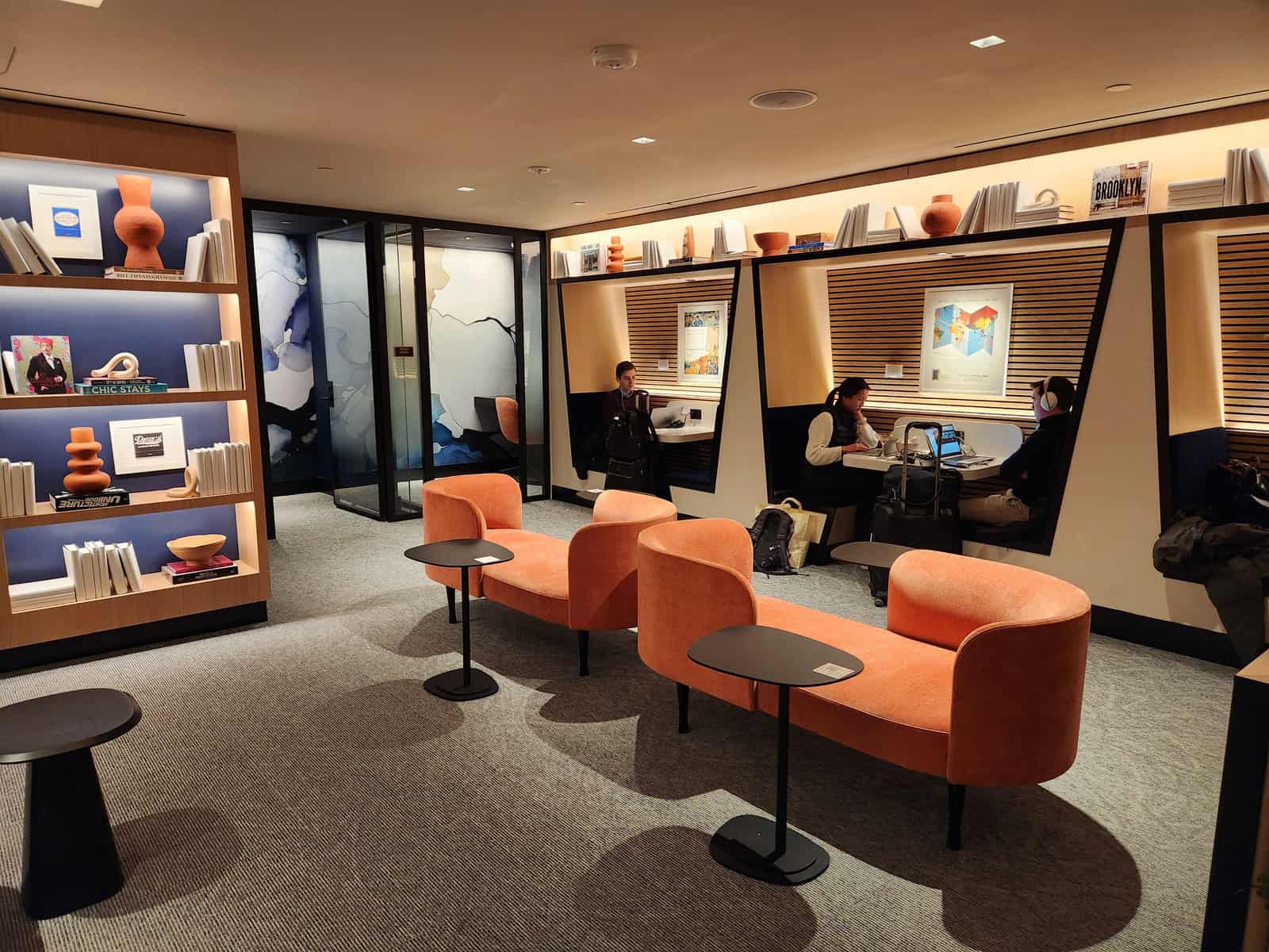 Avis&nbsp;: Chase Sapphire Lounge LaGuardia New York (LGA) - Downstairs -7