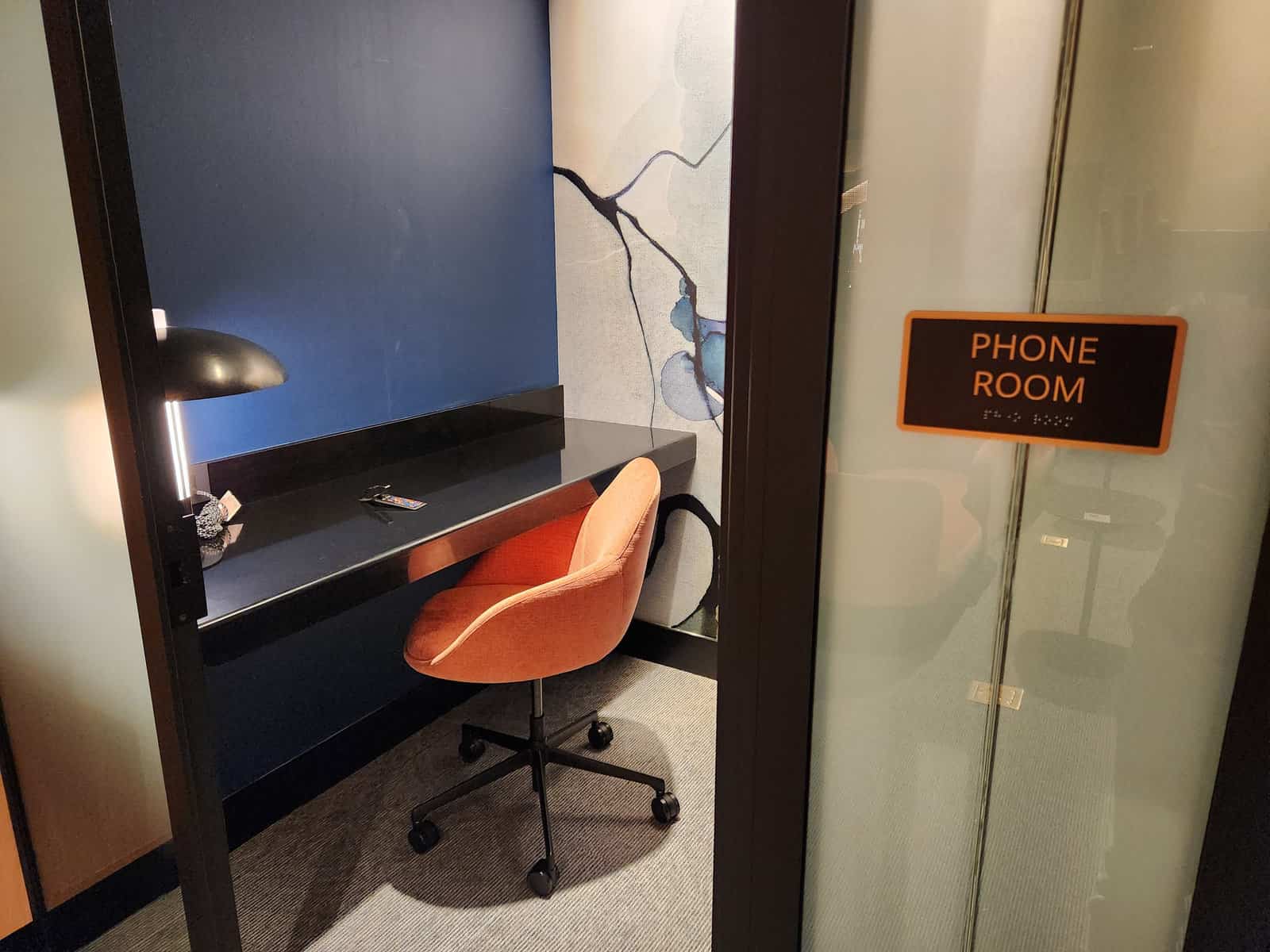 Avis&nbsp;: Chase Sapphire Lounge LaGuardia New York (LGA) - Downstairs -8