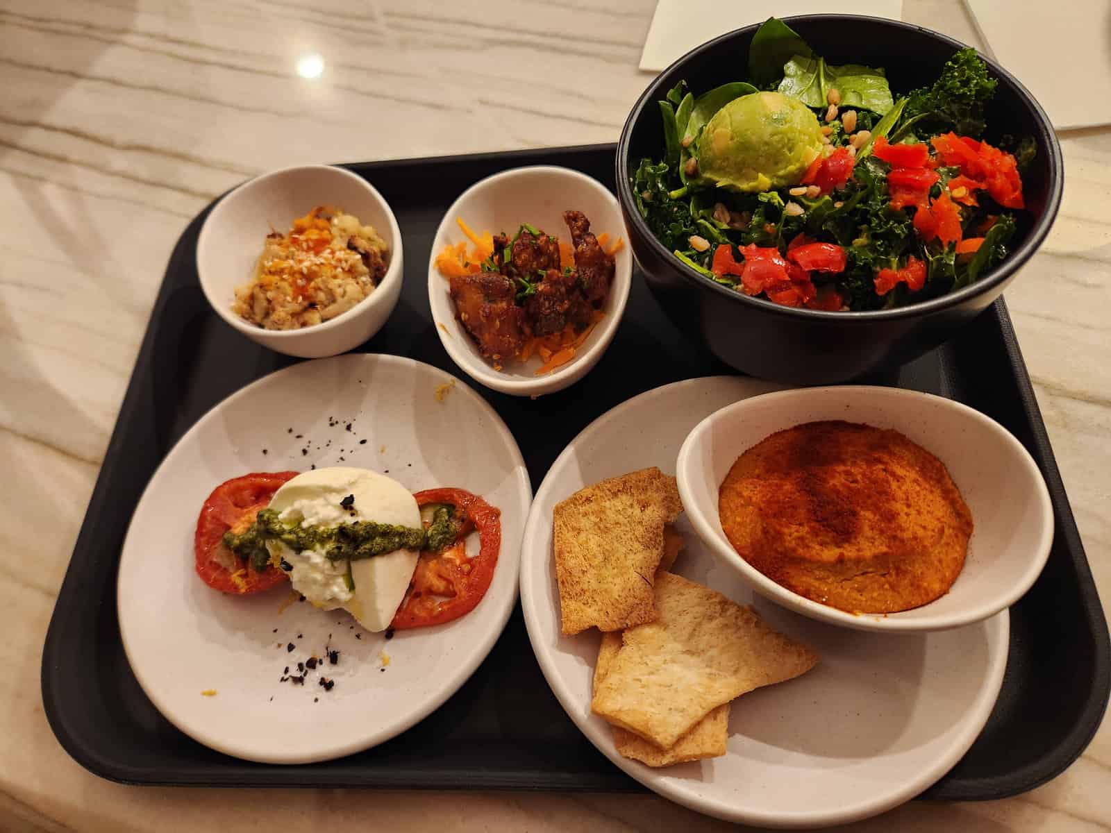 Avis&nbsp;: Chase Sapphire Lounge LaGuardia New York (LGA) - Food -8