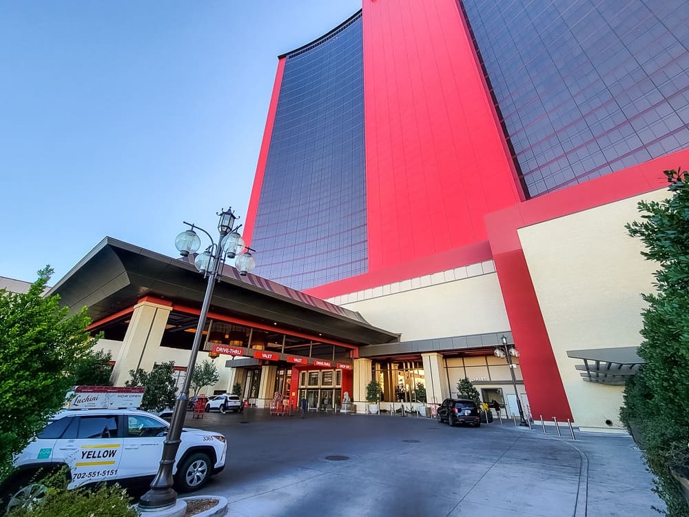 Hilton Conrad Las Vegas Resorts World 10