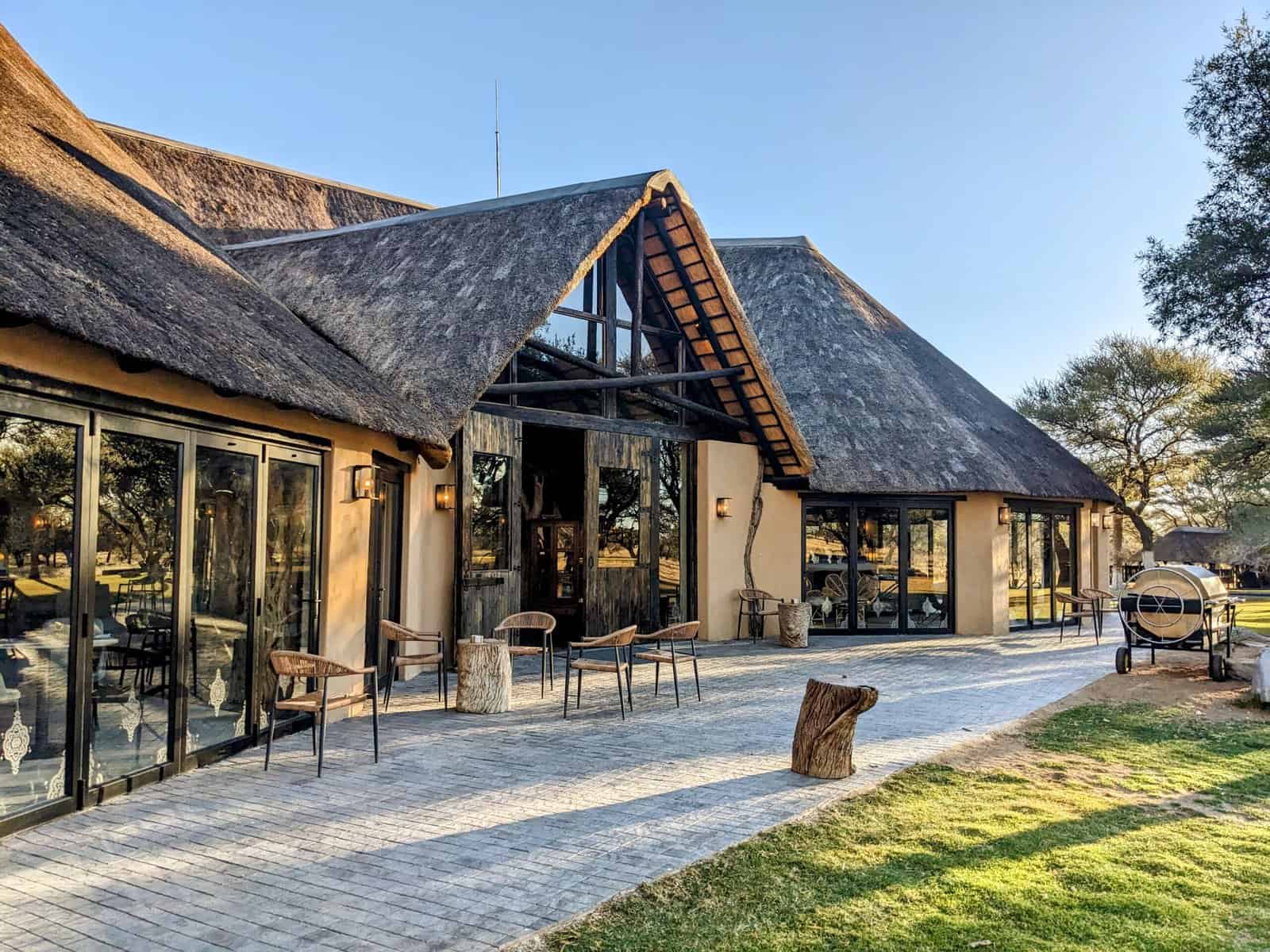 7 strategies to save on independent hotel bookings - okapuka namibia
