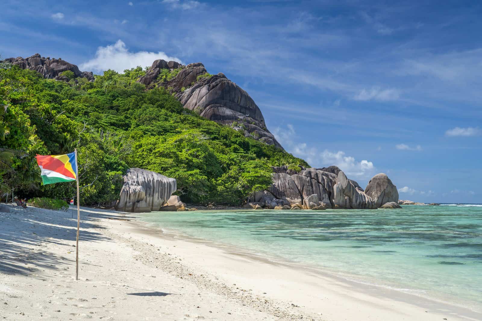 Travel to the Seychelles: Where to Stay and What to Visit - Seychelles-pawel-unsplash