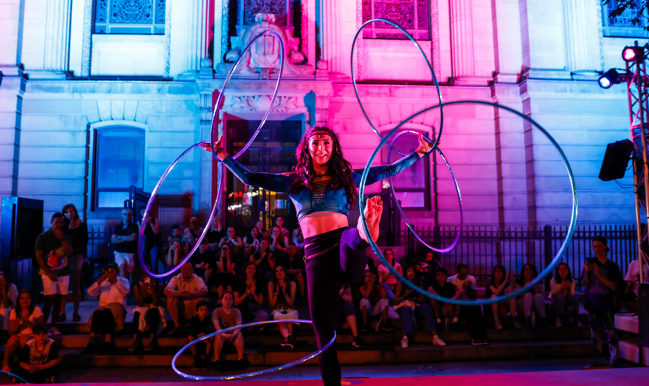 Our 2026 Guide to Summer Festivals and Activities in Montreal - Completely Circus
