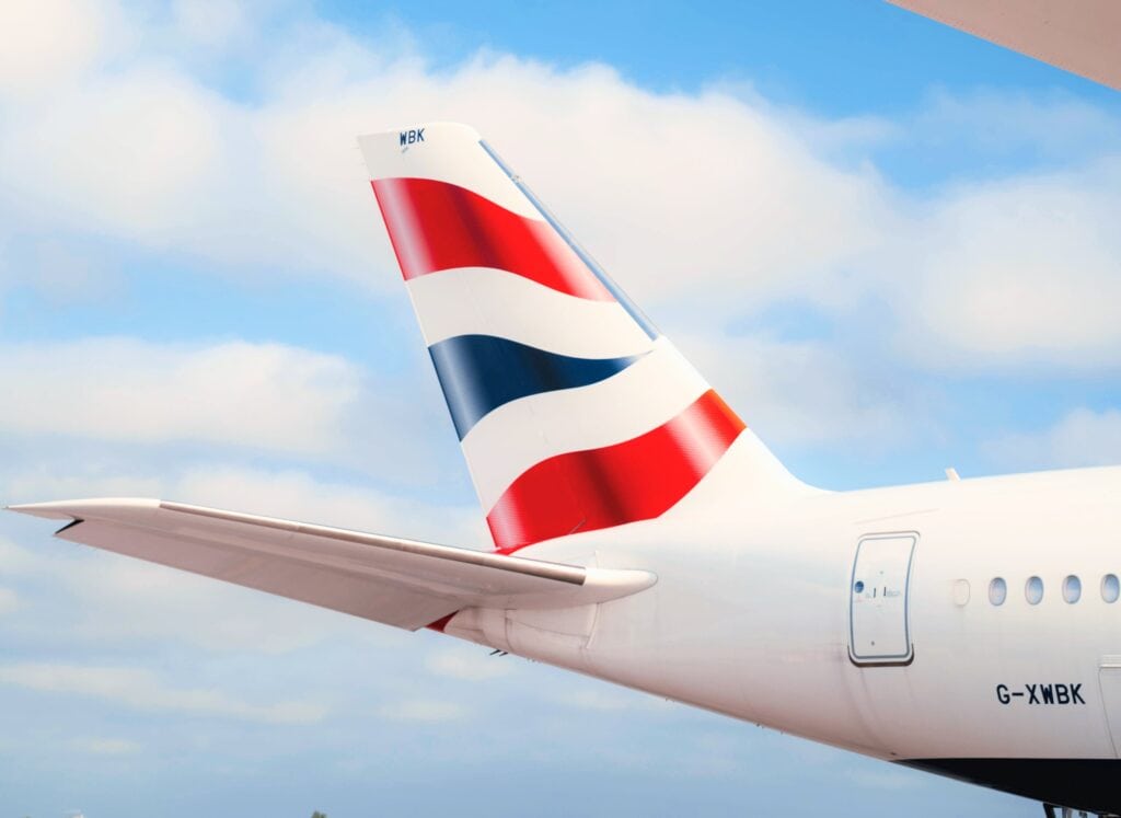 British-Airways-Airbus-A350-tailfin-and-wingtip-ref180987 -1