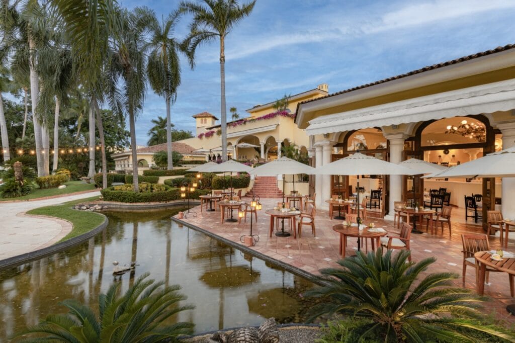 Casa Velas. Velas Resorts. Photo by: Victor Elias Photography