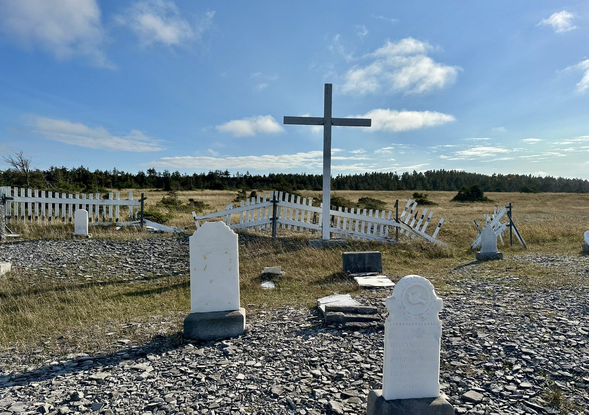 Anticosti : voyage au cœur d’une île préservée | Itinéraires et incontournables - Anticosti cimetière