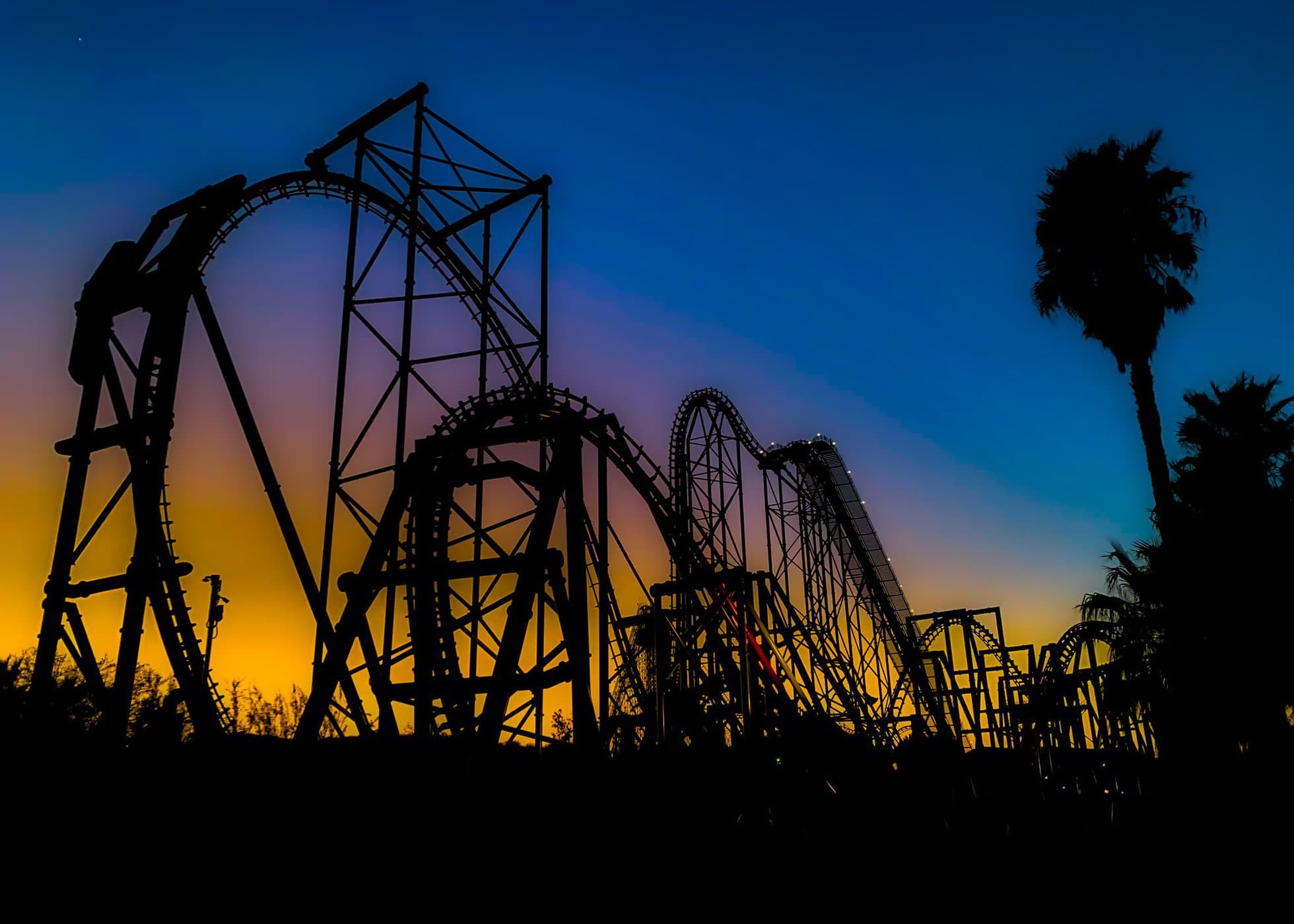 Guide to the Best Theme Parks in North America - Six Flags Magic Mountain