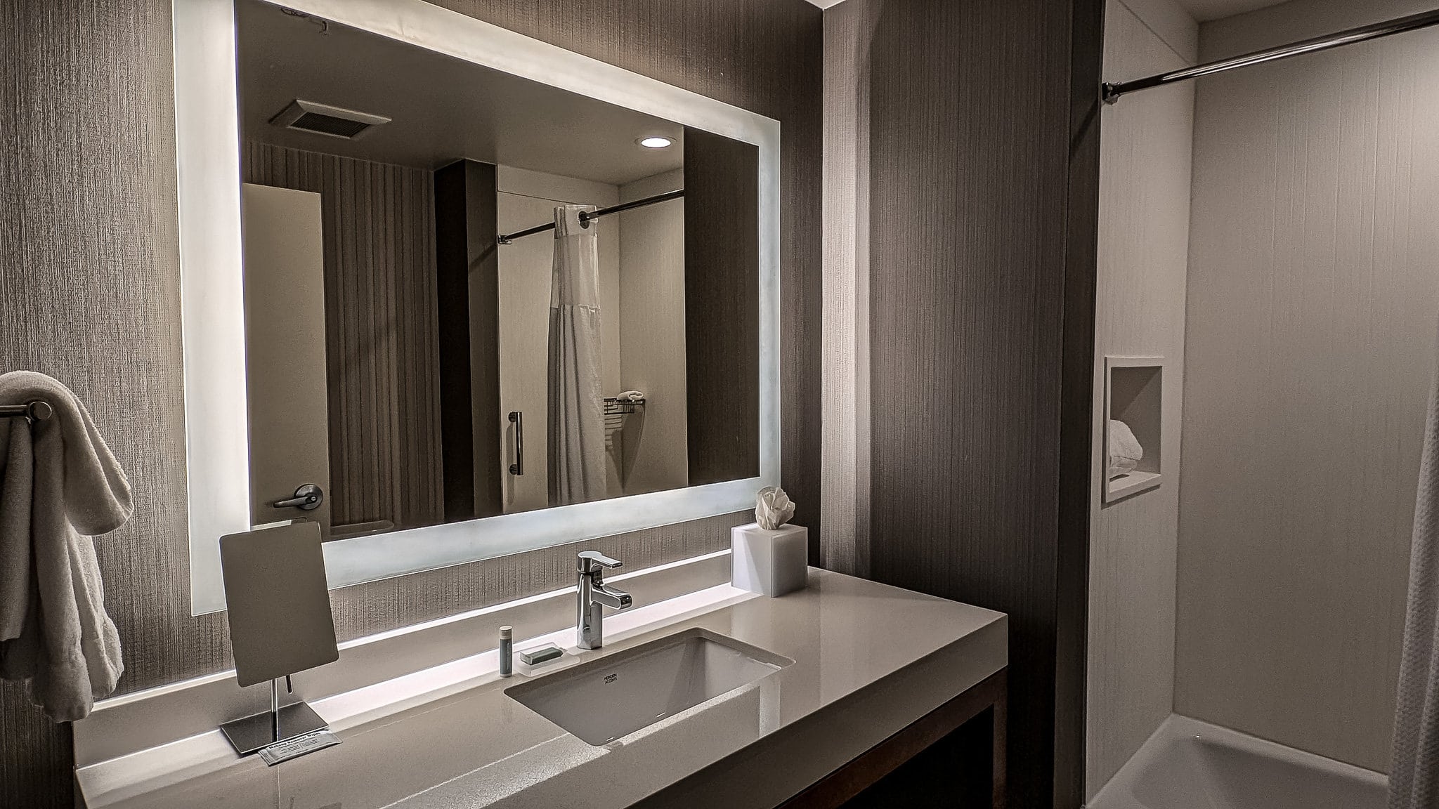 Avis&nbsp;: Courtyard Houston Intercontinental Airport | Marriott Bonvoy - Courtyard Houston Airport4