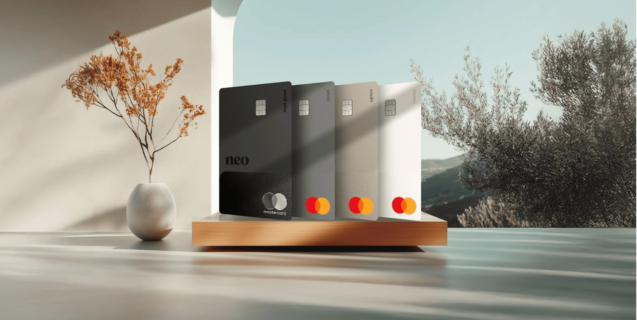 Obtenez des remises en argent avec la carte Mastercard Neo World Elite - Image of 4 Neo credit cards
