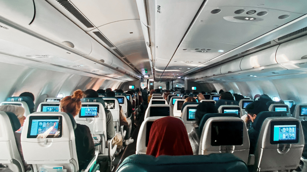 Air Transat YUL RAK-06