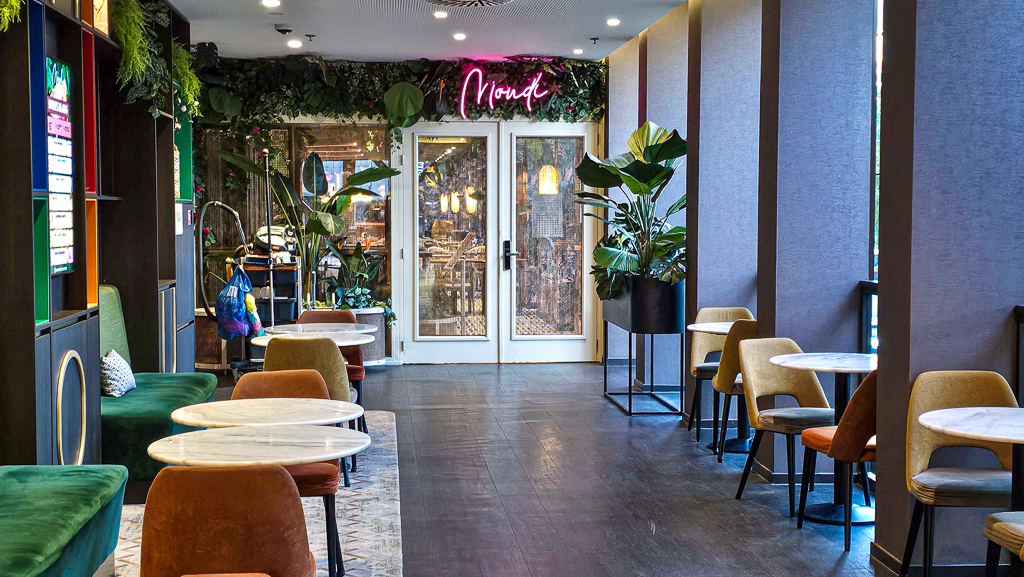 Corendon-Amsterdam-New-West-11