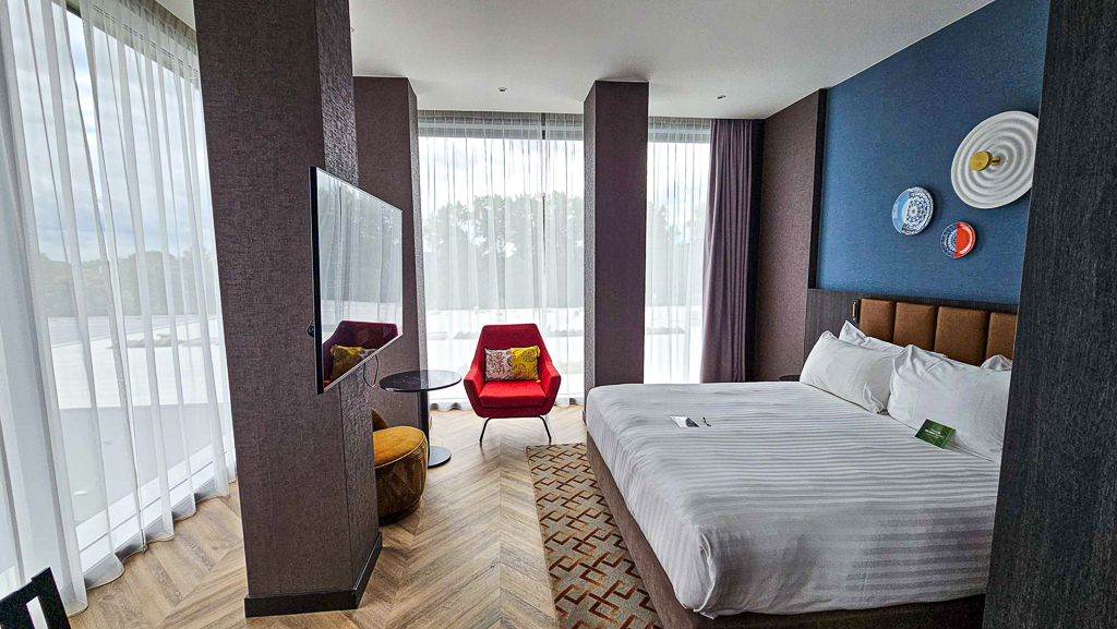 Corendon-Amsterdam-New-West-12