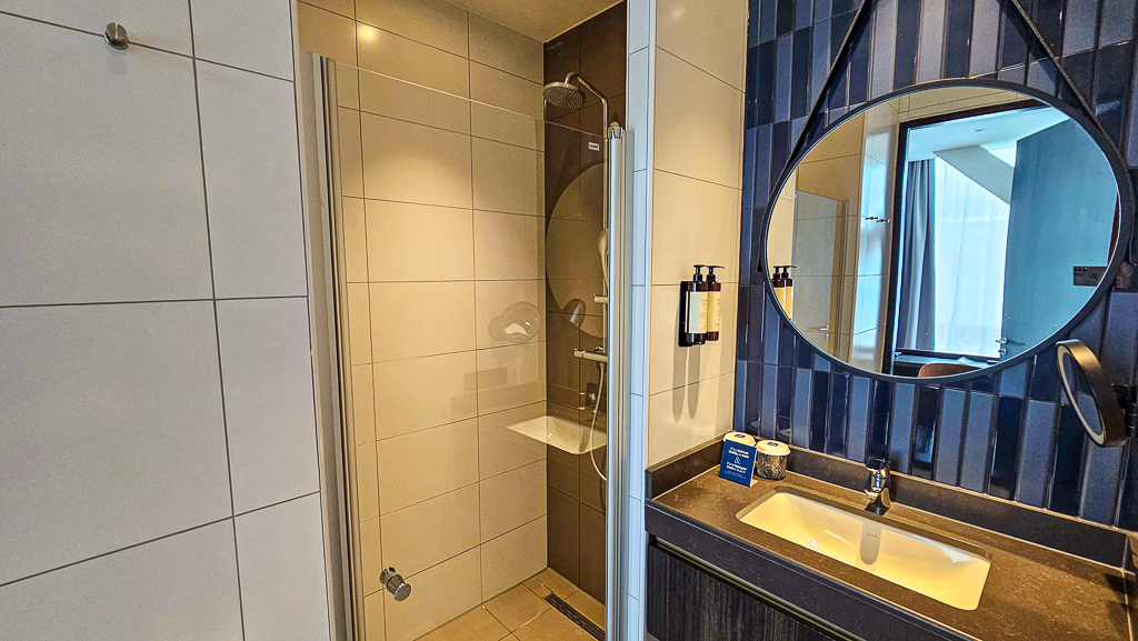 Corendon-Amsterdam-New-West-15