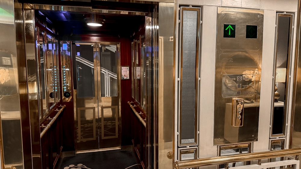 Hotel Bristol, a Luxury Collection Hotel, WarsawAscenseur 02