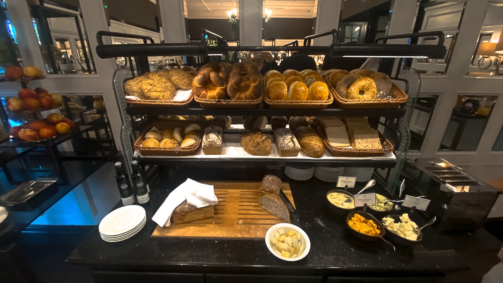 Hotel Bristol, a Luxury Collection Hotel, WarsawBristol Breakfast 09