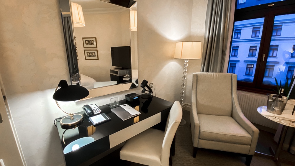 Hotel Bristol, a Luxury Collection Hotel, WarsawSuite Junior – Chambre 04