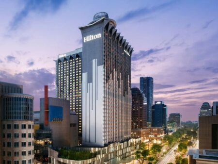 Hilton Singapore Orchard Building Exterior Cropped 30Jul v2