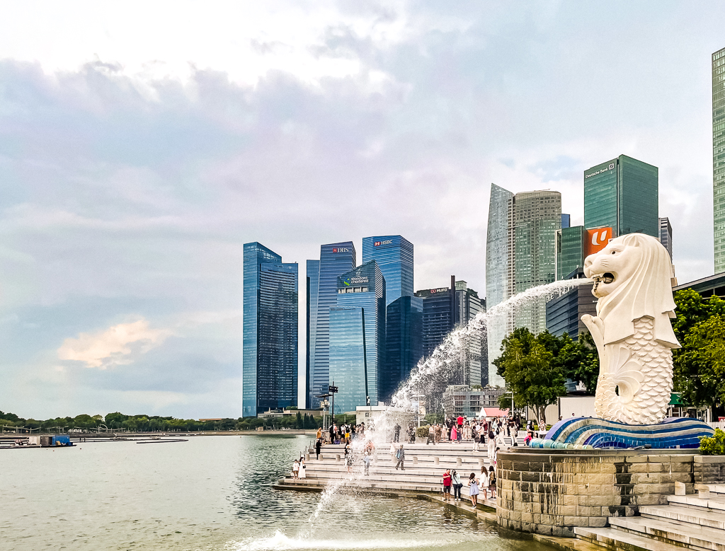 Singapore Attractions Le Merlion 1