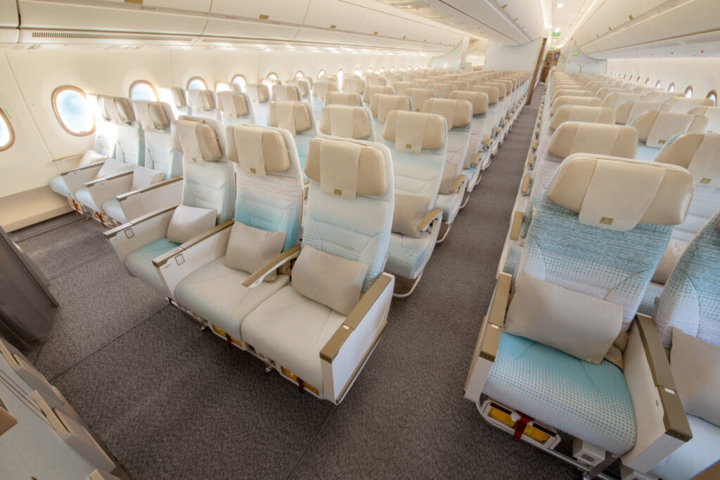 1920_emirates-a350-economy-class-1
