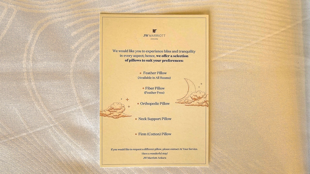 Menu des oreillers personnalisés proposé par le JW Marriott Hotel Ankara pour le confort des clients