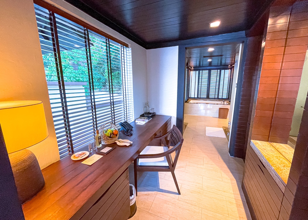 SLH – Gaya Island Resort -Suites 2
