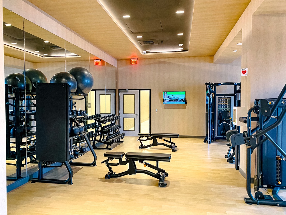 AC Hotel Burlington Gym 01