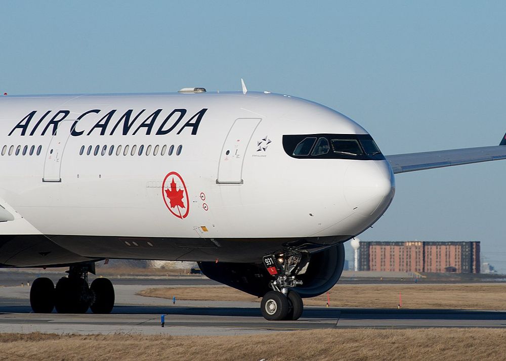 Air Canada Aer Lingus Plane