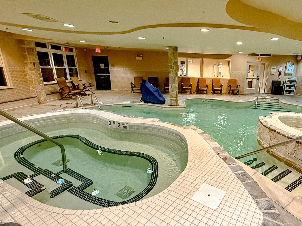 Courtyard Lake Placid - Piscine et Tourbillon 021