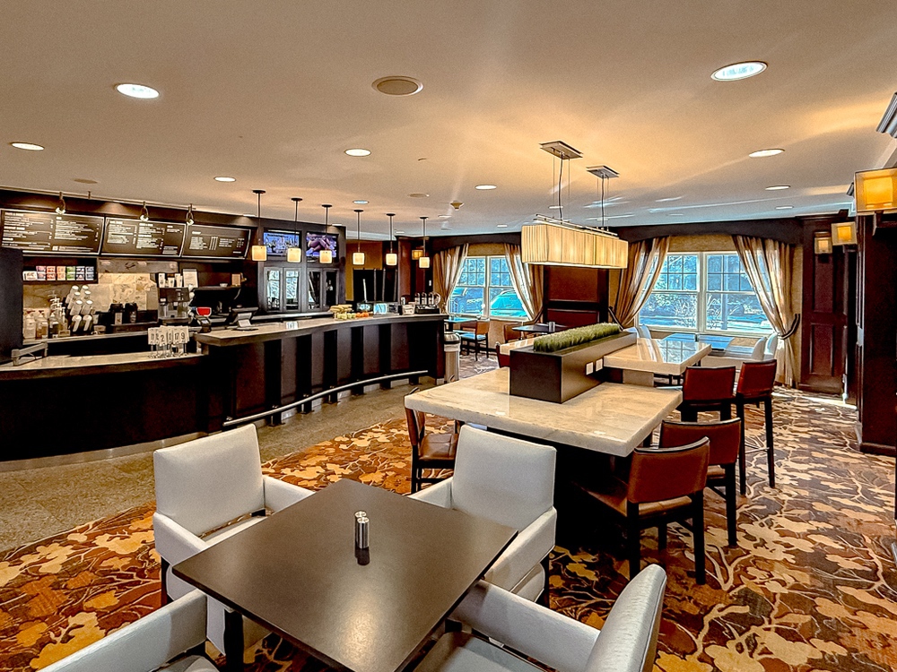 Courtyard Lake Placid - Restaurant TheBistro 02