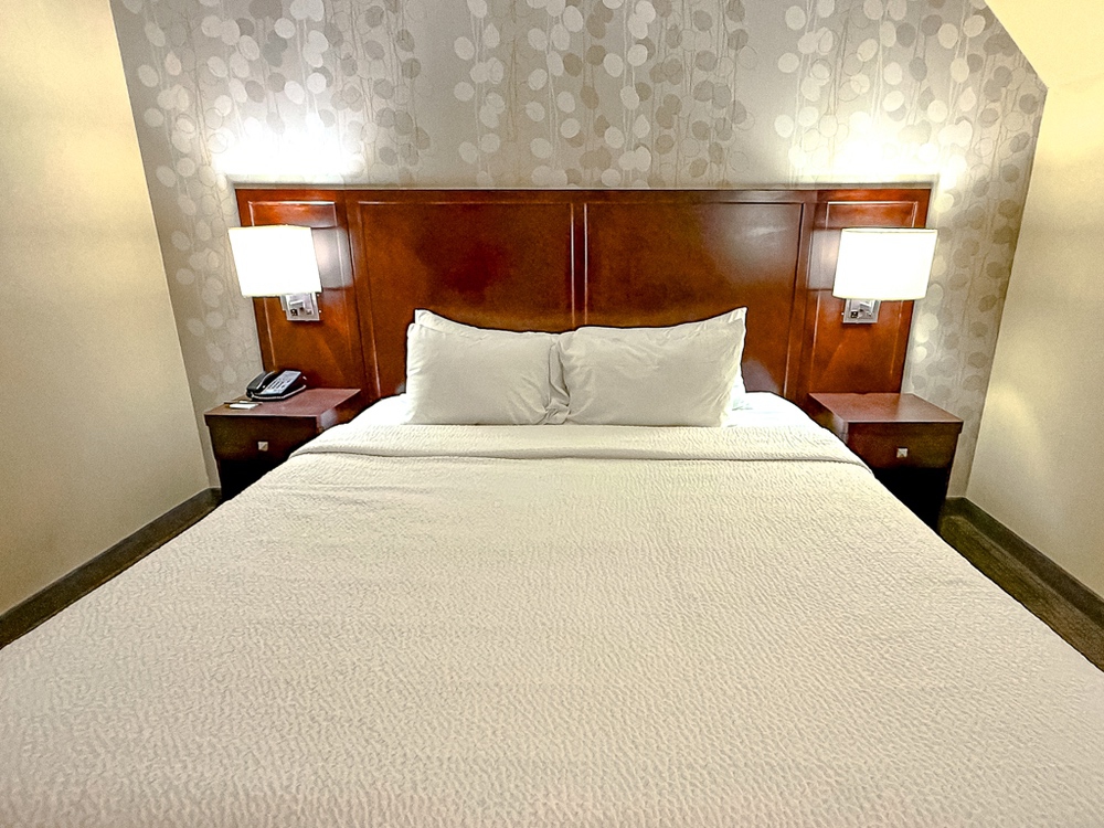 Courtyard Lake Placid - Suite Chambre 02