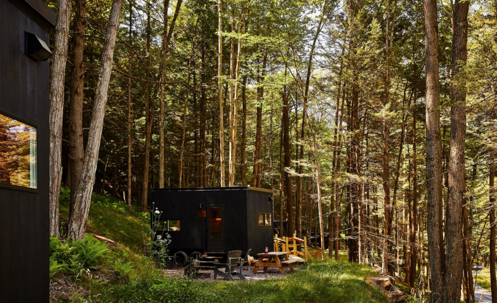 Marriott vs Hilton - Marriott outdoorsy property