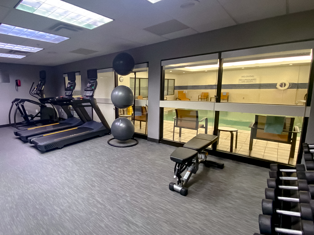 Courtyard Burlington Williston - Gym 02