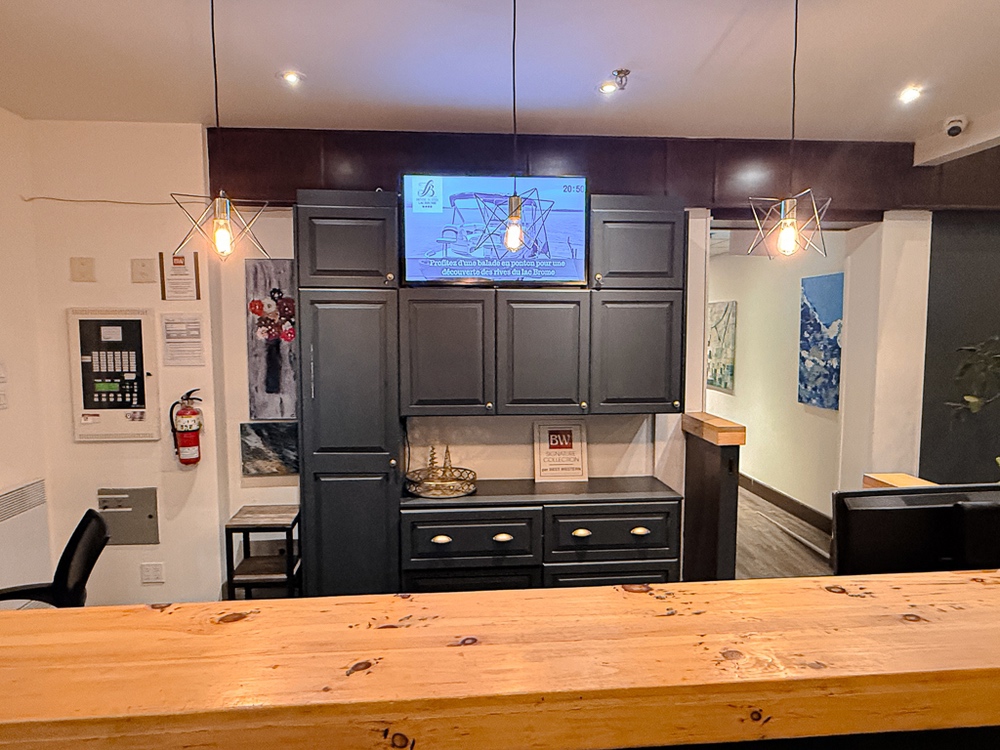 Hotel Lac Brome Best - Réception 01